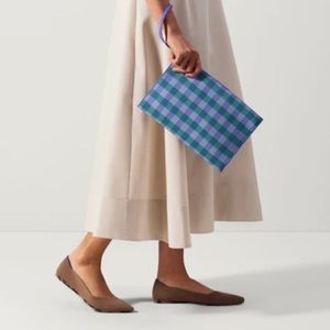BNIB Rothy’s Blueberry Gingham Wristlet